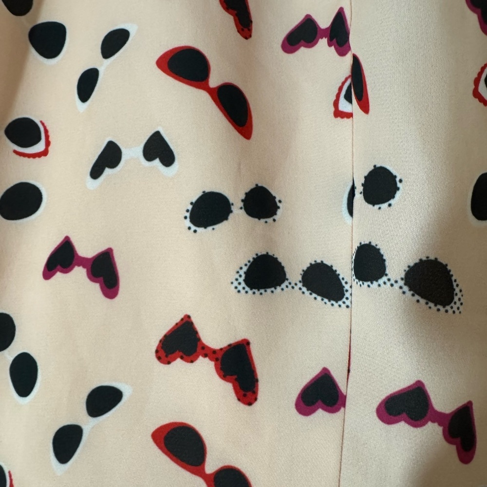 bebe Pink Ruffle V-neck wrap around blouse with sunnies print. NWT. Medium - Picture 6 of 6
